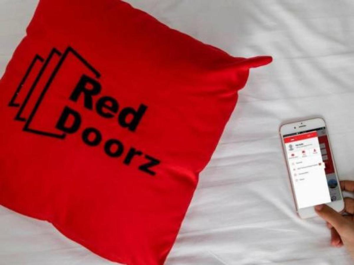 Reddoorz Plus Near Syamsudin Noor Airport 3 Banjarbaru Extérieur photo
